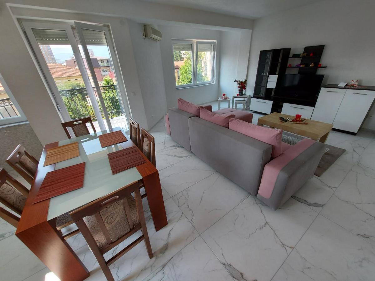 Xxl Apartments City Centar 1 Bitola Bagian luar foto