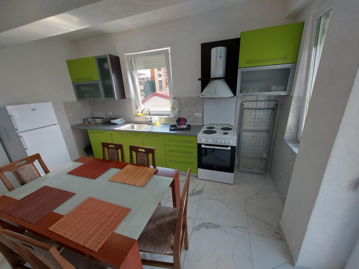 Xxl Apartments City Centar 1 Bitola Bagian luar foto