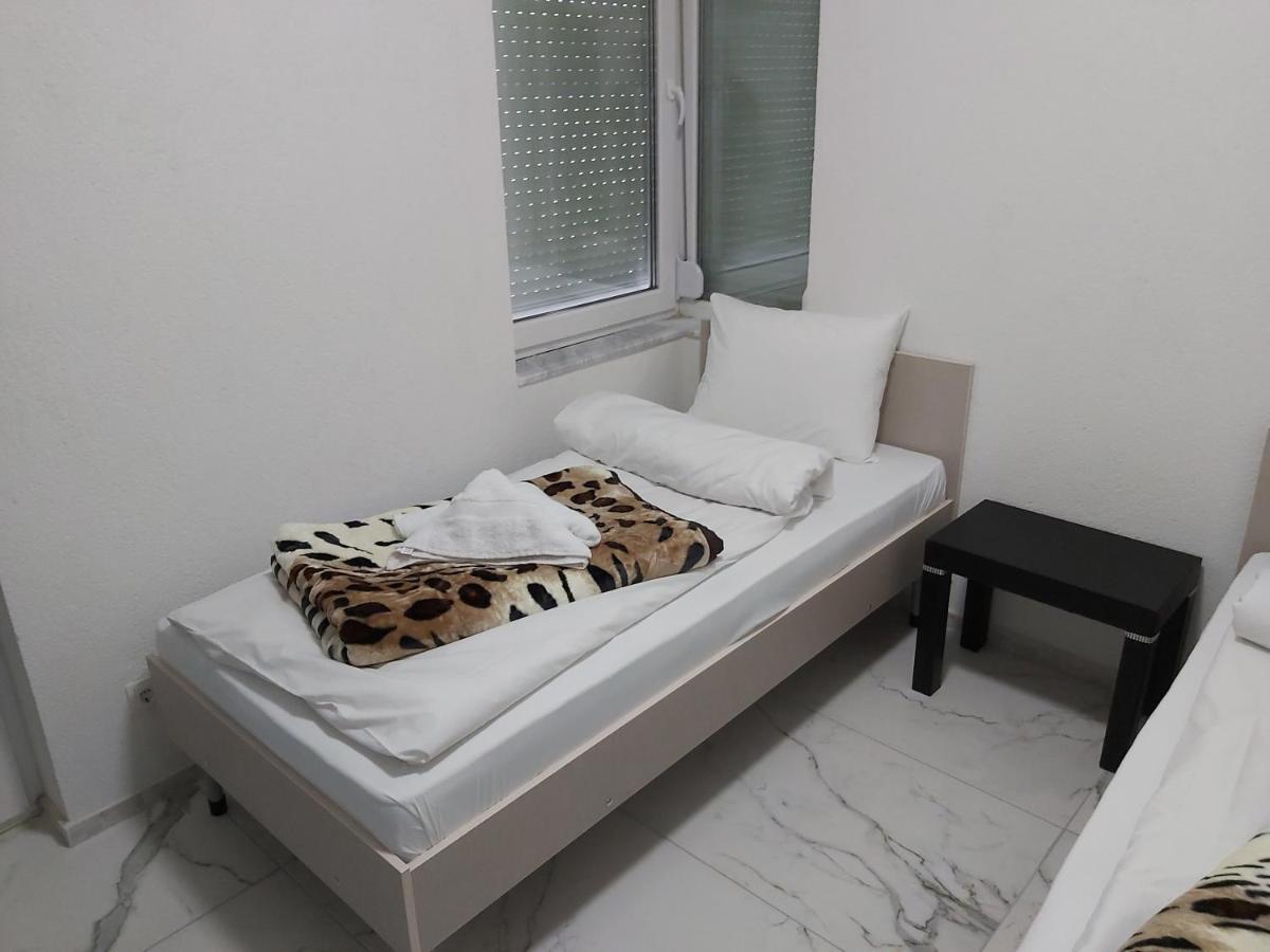 Xxl Apartments City Centar 1 Bitola Bagian luar foto