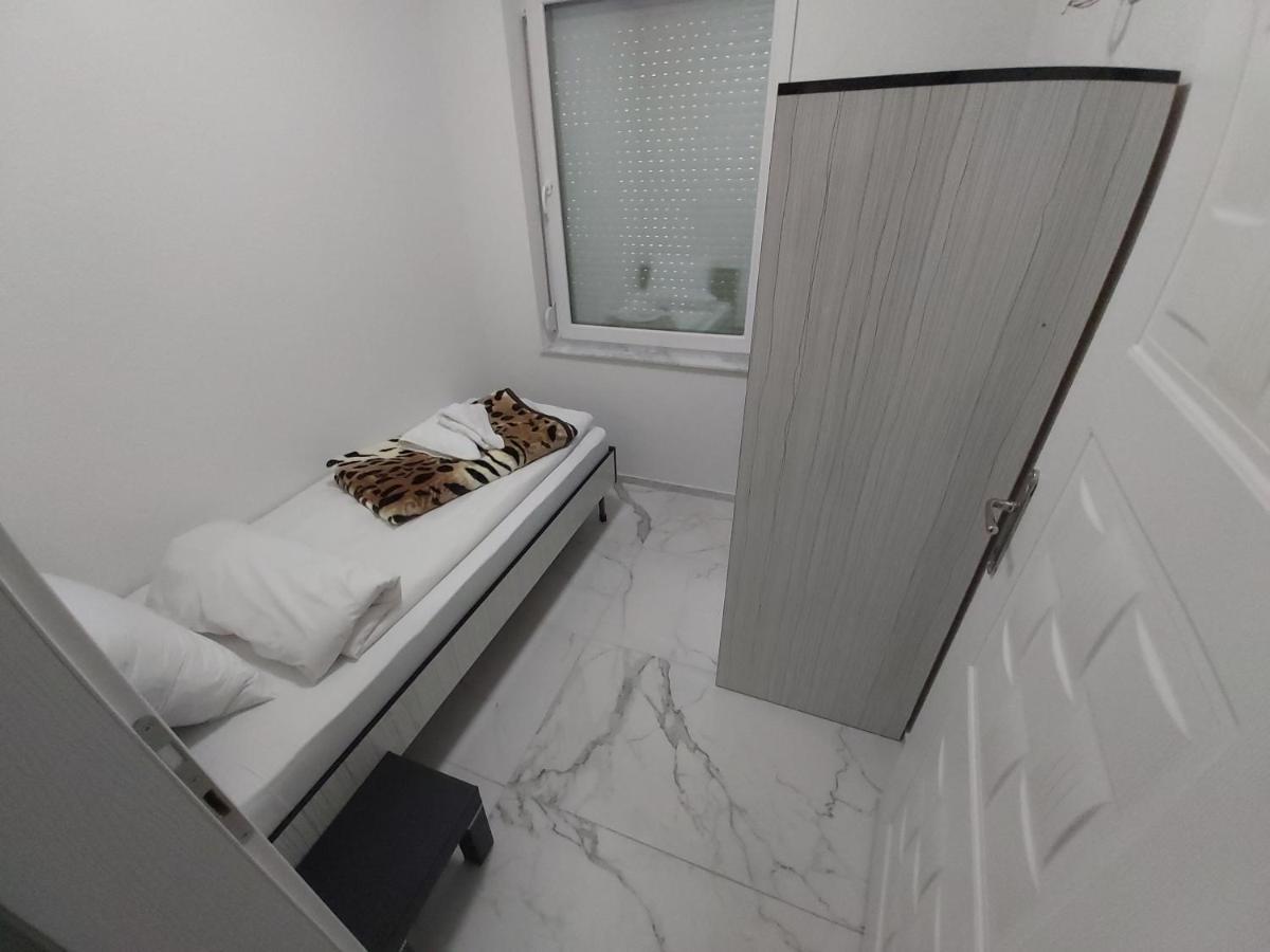 Xxl Apartments City Centar 1 Bitola Bagian luar foto